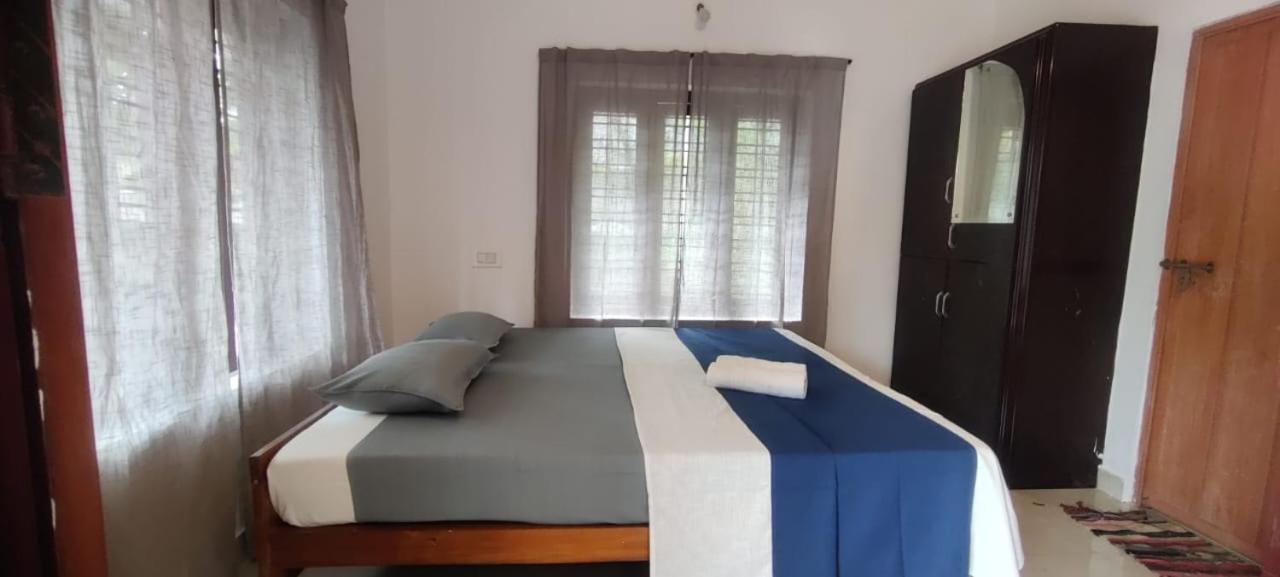 Hostel Calaila Varkala Extérieur photo