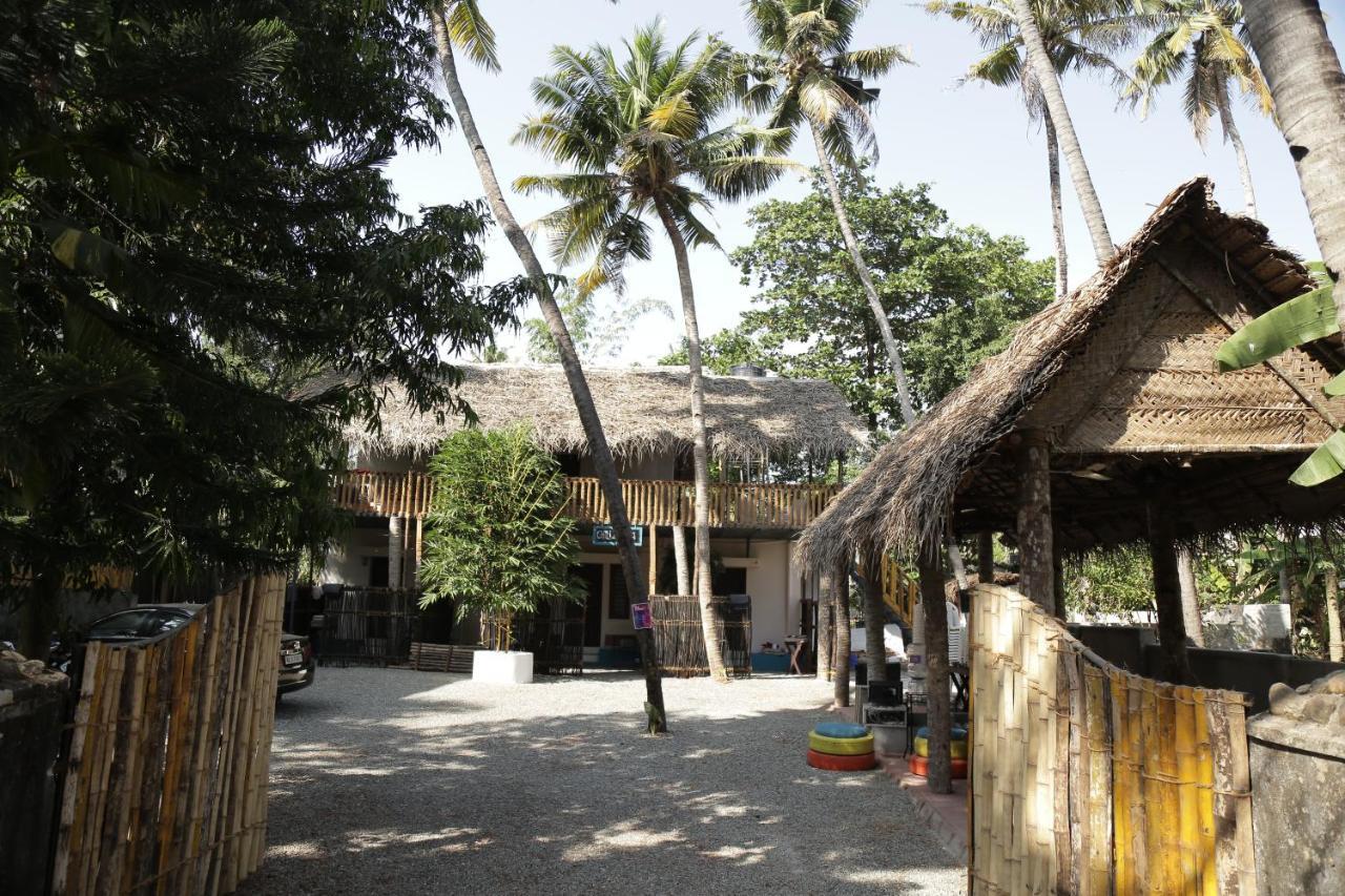 Hostel Calaila Varkala Extérieur photo
